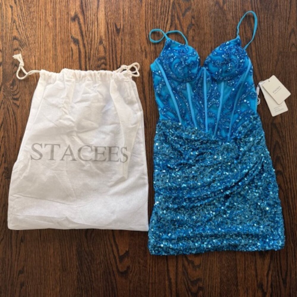 NEW Stacees Sheath Column V Neck Sequined Mini Dress with Beading Size 4